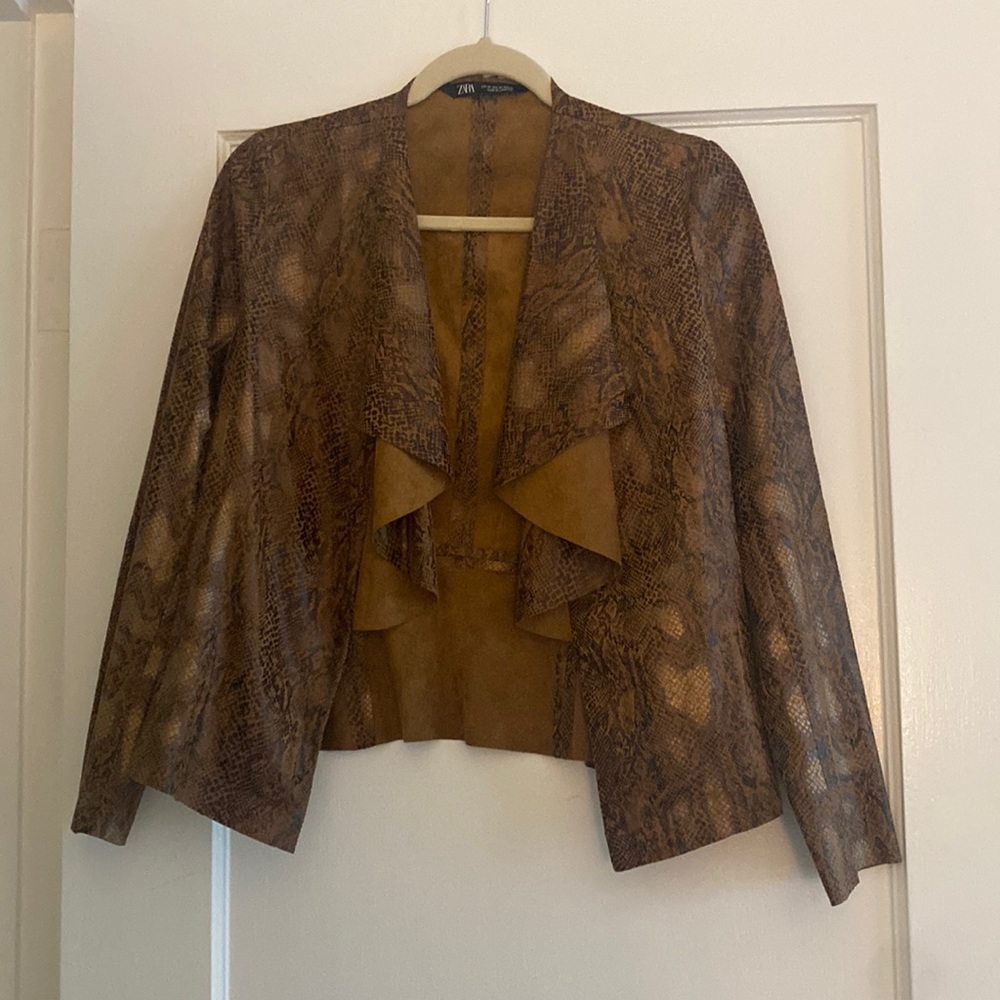 Zara snakeskin suede jacket. Size xs